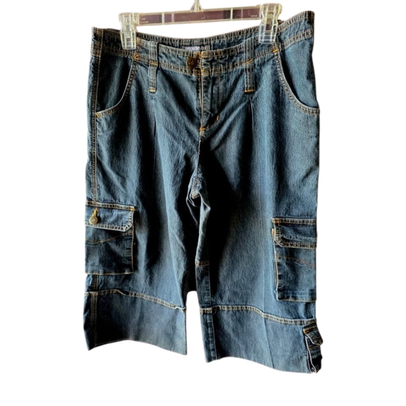 Bisou Bisou Blue Denim Cargo Capri Pants Jeans Size 10 - Picture 1 of 7
